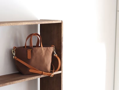 小蠟包 手提款/皮革背帶款9