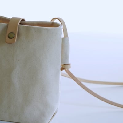 簡單斜背蠟包19