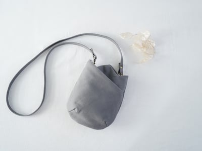 DIY材料包： 鬱金香 貼身小包10