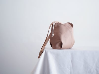 DIY材料包： 鬱金香 皮革帆布肩背包1