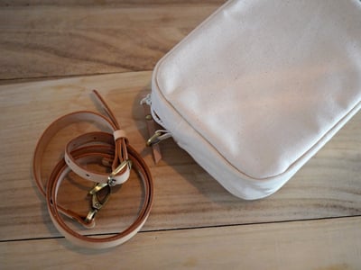 【福利品】67. 吐司小方包特別設計款  生成白  6折3