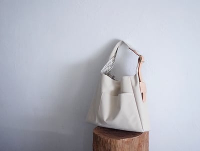 日光散步肩背包16