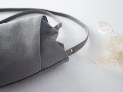 DIY材料包： 鬱金香 貼身小包11