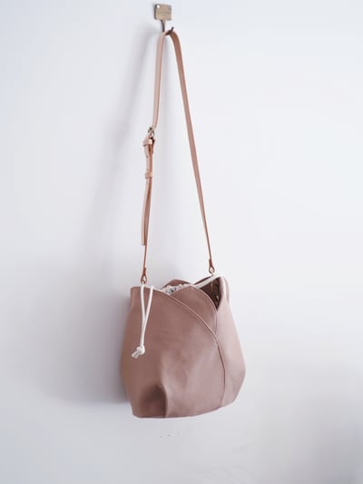 DIY材料包： 鬱金香 皮革帆布肩背包16