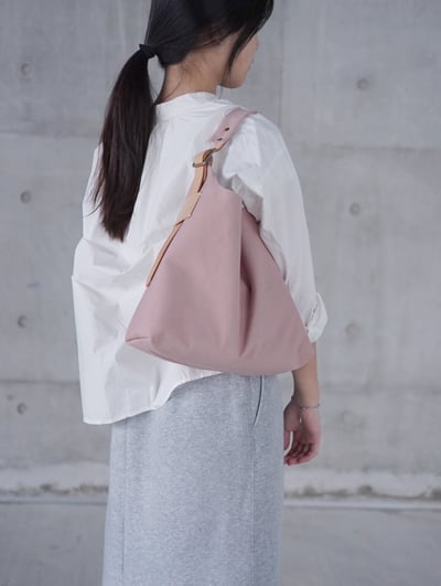 日光散步肩背包15