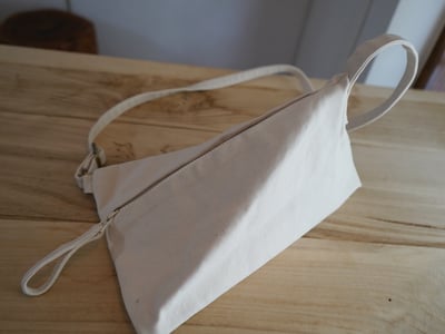 【福利品】97. 山型包 洗舊白  5折3