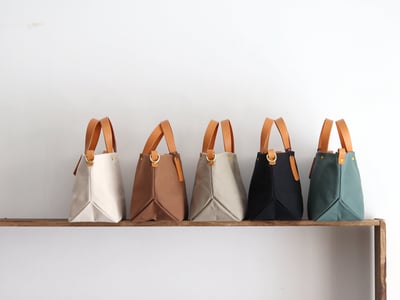 小蠟包 手提款/皮革背帶款1