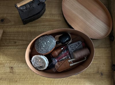 縫紉工具： 桃木針插2