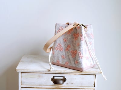 DIY材料包: 莓果刺繡 小水桶包6