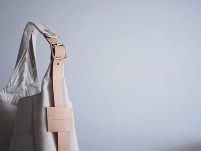 日光散步肩背包20