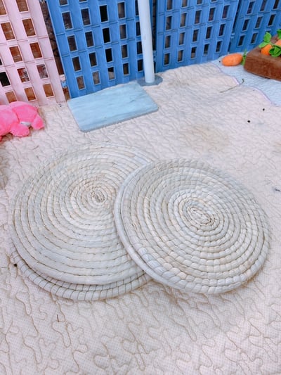 兔窩貓宅 圓草墊4