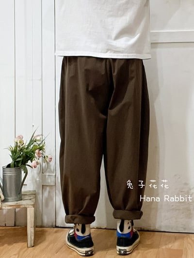 日系小布標棉麻老爺褲(咖啡) 136533