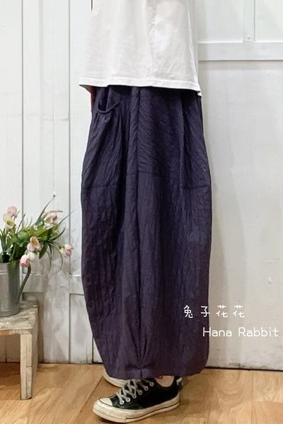 WE家壓紋闊腿造型寛褲裙 136552