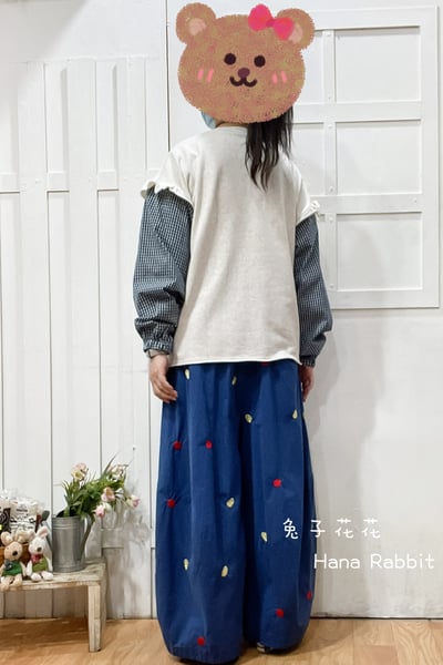 日系字母拚接格紋袖毛圈棉上衣(淺灰) 150443