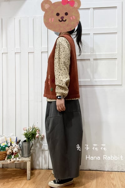 森系花朵小鴨針織背心(棗紅) 140532