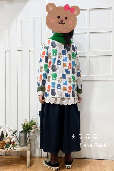 滿版小椅子印花棉麻上衣 139693