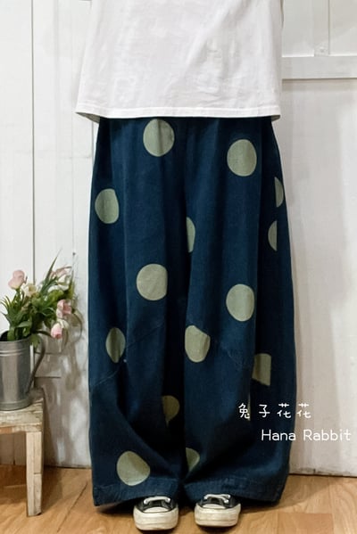 WE家慵懶波點剪裁造型褲(微黃點) 193631