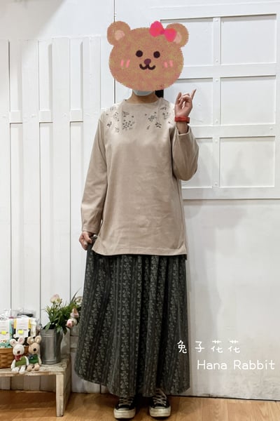 森系簡約刺繡花磨毛中長上衣 175341