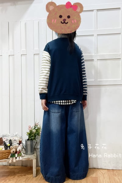 刺繡爆炸小女孩撞色重磅棉上衣(藍) 211023