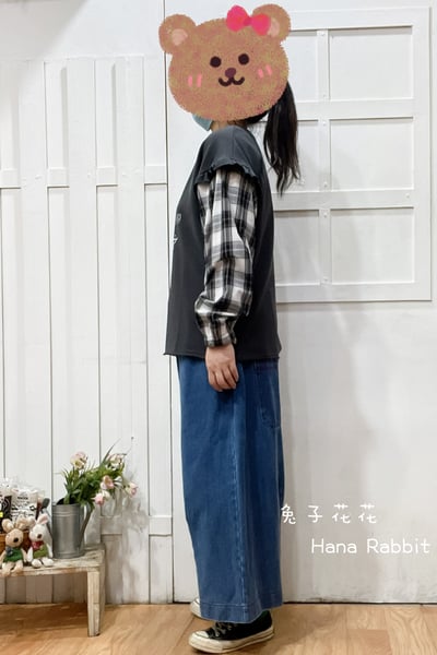 日系字母拚接格紋袖毛圈棉上衣(深灰) 150442