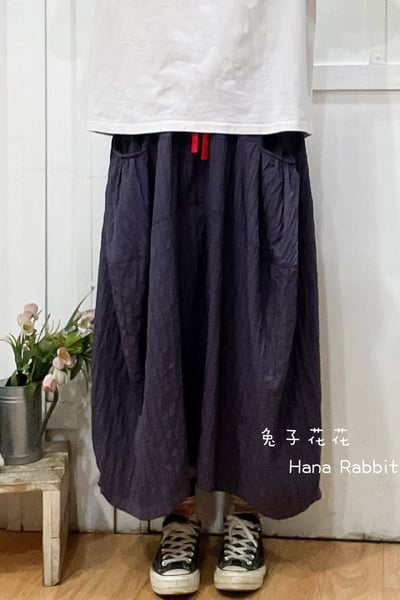 WE家壓紋闊腿造型寛褲裙 136551