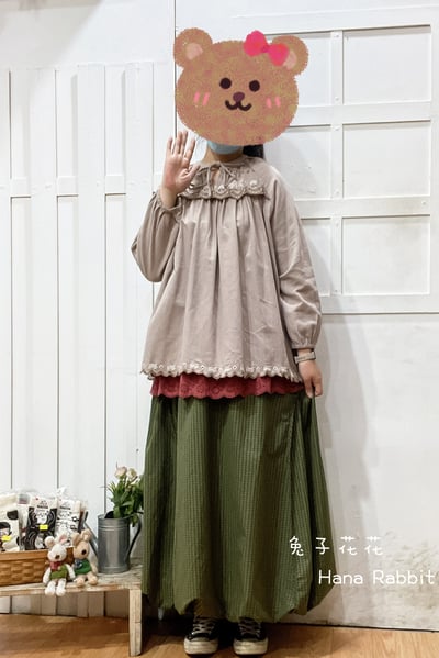 森系重工北極熊棉麻造型上衣(灰杏) 156041