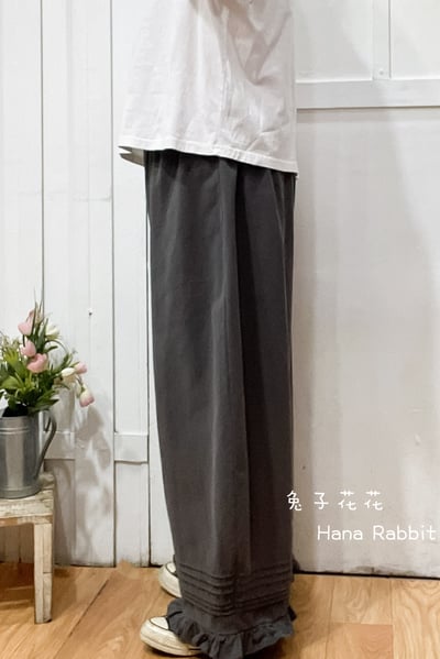 WE家寛鬆荷葉下擺闊腿造型褲(灰) 176052