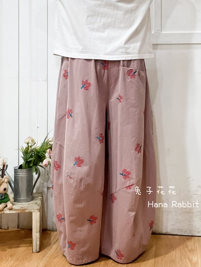 WE家慵懶刺繡花落地造型褲 173513