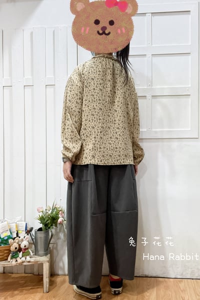 森系小碎花荷葉領開襟衫(卡其) 131313