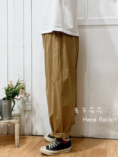 日系小布標棉麻老爺褲(卡其) 136532