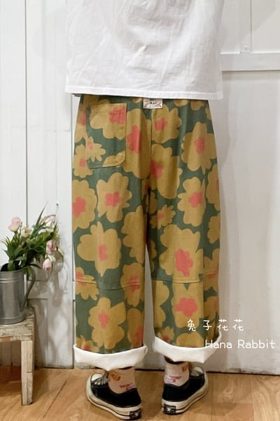 WE家水洗大花朵九分造型褲(綠) 177063