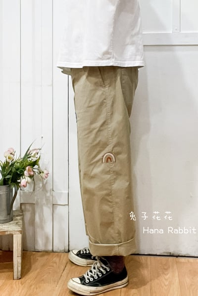 雲朵貼布刺繡羊棉麻直筒褲(卡其) 139462