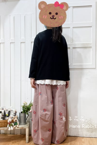 復古貼布小花重磅棉上衣(黑) 153313