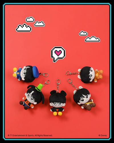 [多買庫存]T1 x Mickey & Friends 米奇與好朋友 坐姿玩偶鑰匙圈2