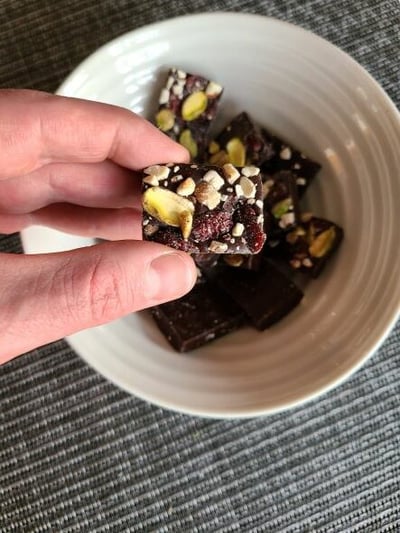 『好市多』Jojo's 堅果黑巧克力475g3