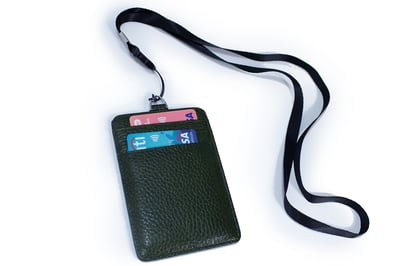 真皮多卡層識別證吊牌（6色）9