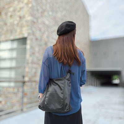 TRueSo 觸柔牛皮結理托特兩用包-黑色7