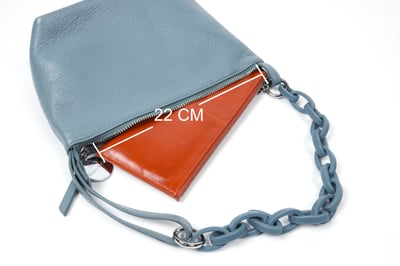 頭層牛皮壓克力鍊帶包-藍色5