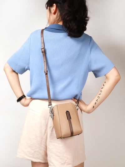 真皮車帶隨行小包2