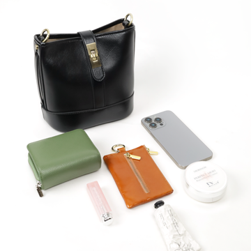 Muse真皮銅釦兩用桶包6