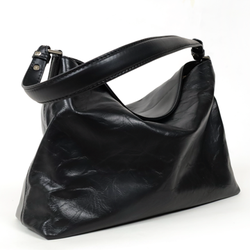 VegTa牛皮空氣雕塑軟包-墨黑5