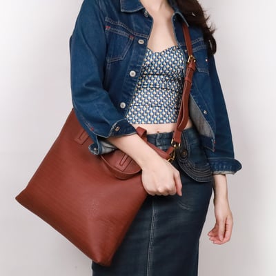 紅色牛皮探險家托特包6