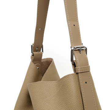 Arcé柔弧真皮側帶包8