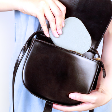 馬蹄真皮金鎖肩包3