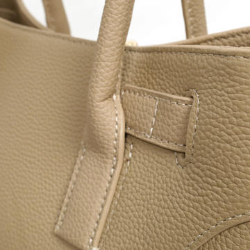 Éclat 真皮鎖釦三層手提包7