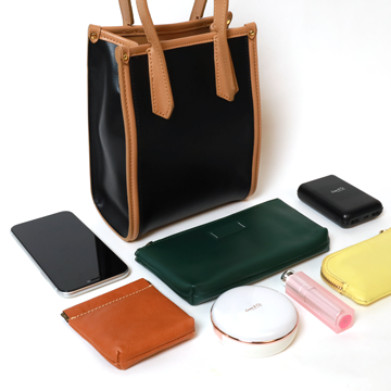 框邊真皮琴譜包5