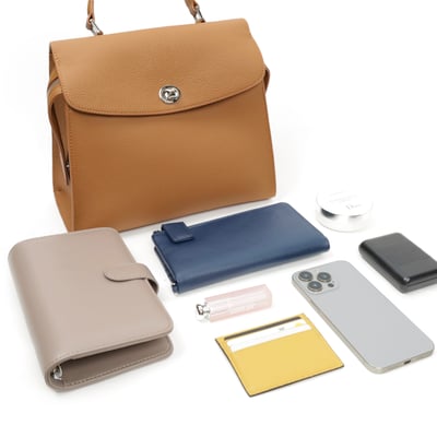 馬索多用真皮梯形包6