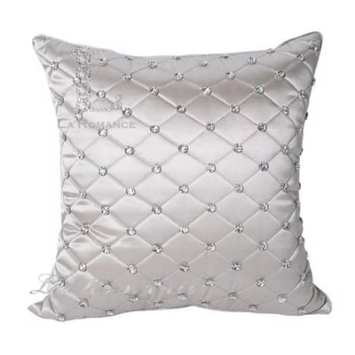 ★寶藏清倉★【Adela 系列】晶亮菱格絲質緞面抱枕套 ♡璀燦銀小款♡1