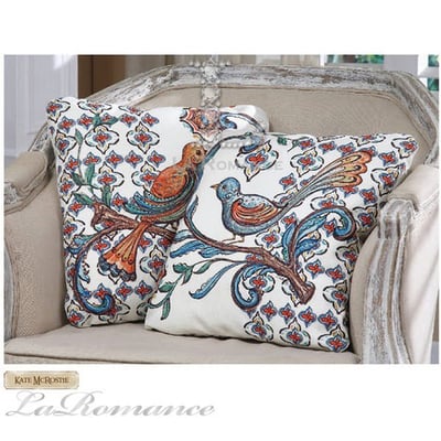 【Creative Home】Bohemian Bazzar 波西米亞系列花鳥抱枕 (共兩款，買一送一)1