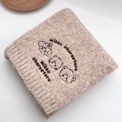 刺繡針織圍巾1